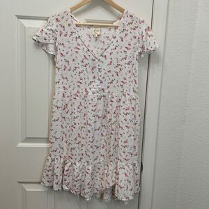 205 Collins Dress Small V-neck Red Pink White Cap Sleeve Ruffle Hem Button Dress